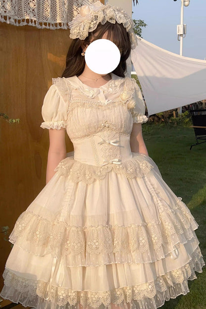 Beautifully Finished Dress in a Timeless Design