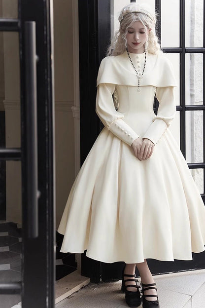 Effortlessly Elegant Dress with a Timeless Design