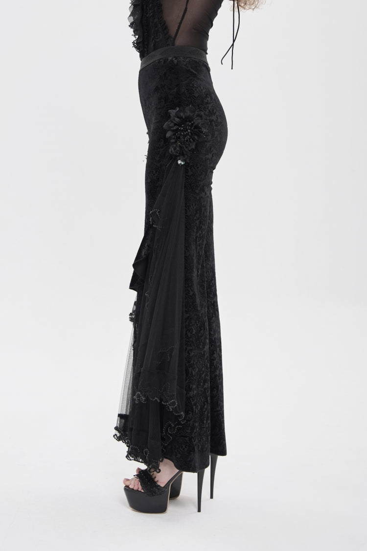 Beautifully Finished Pants in a Timeless Design