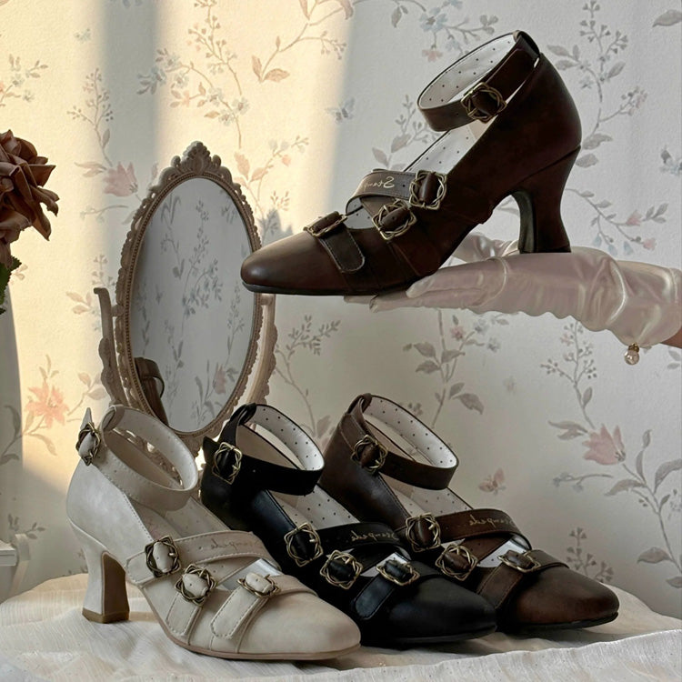 Casually Elegant Shoes with a Refined Edge