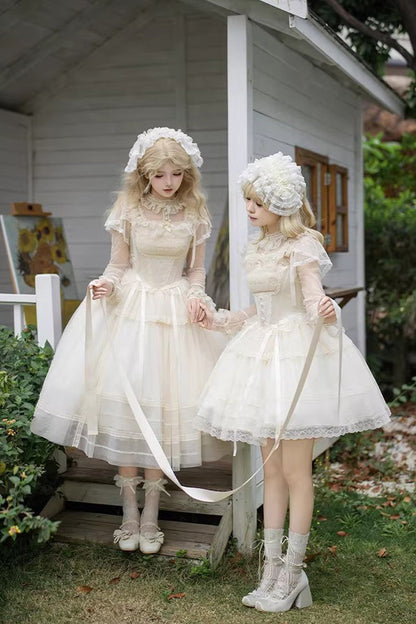 Beautifully Crafted Dress in a Classic Style