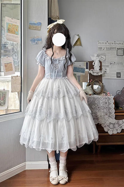 Beautifully Crafted Dress in a Classic Style