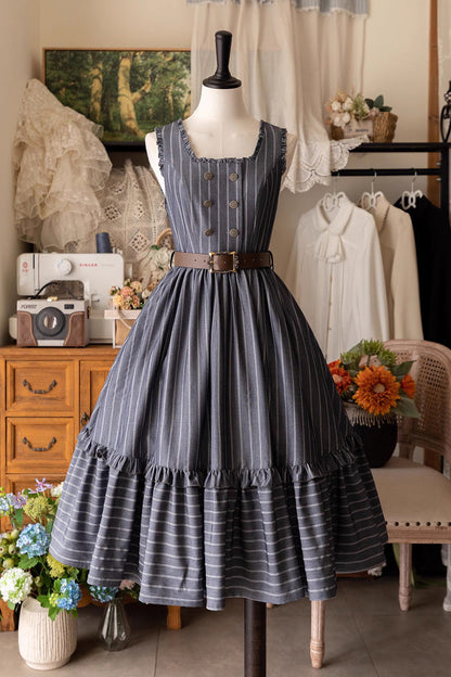Classic Designed Dress in a Timeless Cut