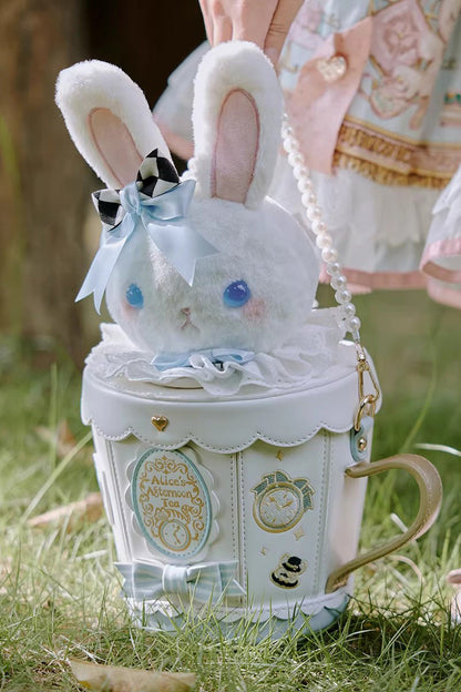 Thoughtfully Designed Bag in a Timeless Style
