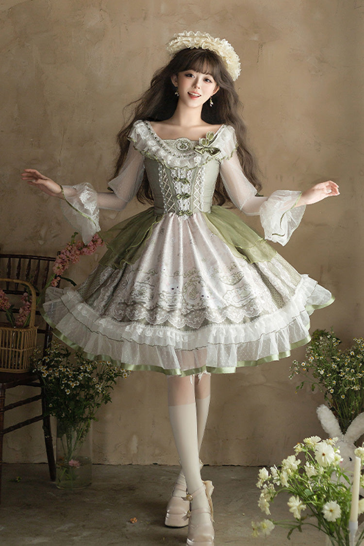 Subtly Elegant Dress with a Refined Vintage Look