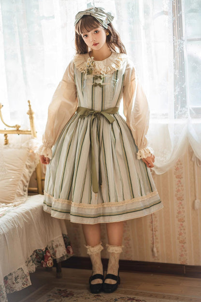 Vintage Style Dress with a Modern Fit