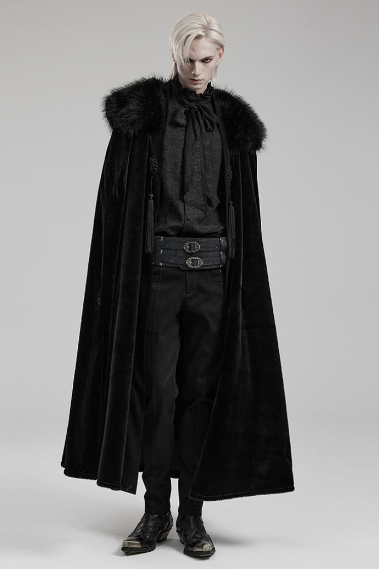 Beautifully Finished Coat in a Timeless Design