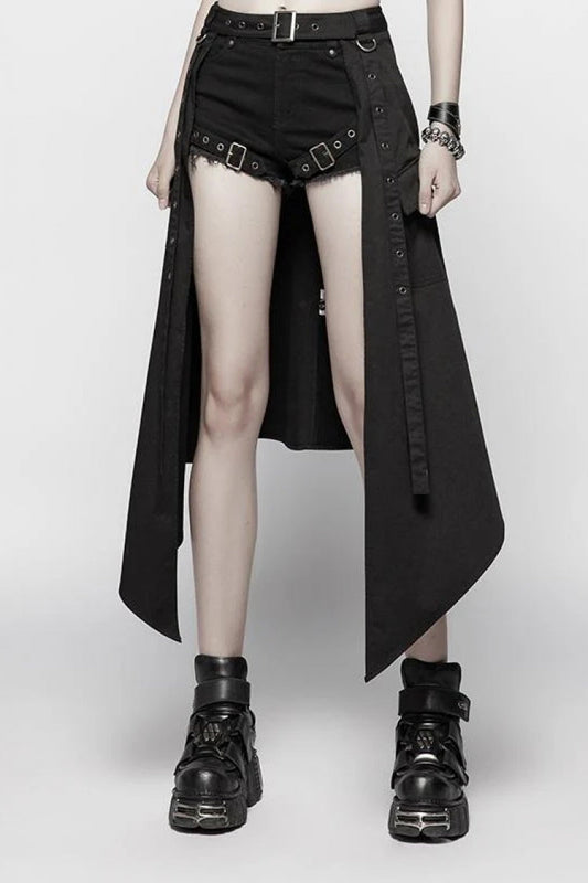 Casually Elegant Garment with a Refined Edge