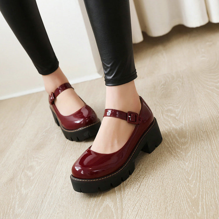Beautifully Finished Shoes in a Timeless Design