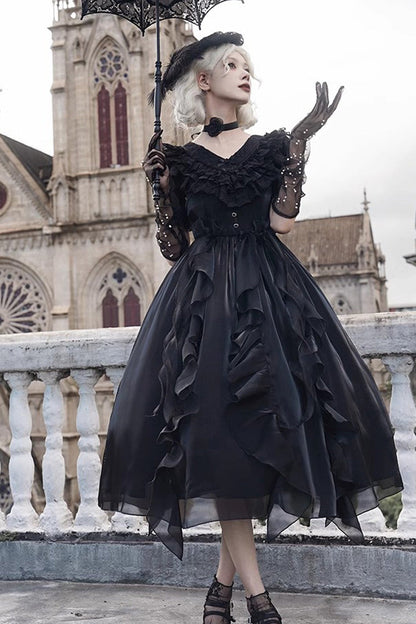 Thoughtfully Designed Dress in a Timeless Style