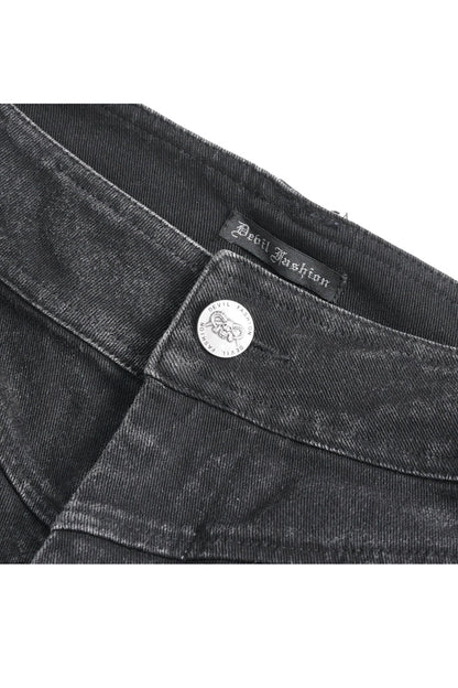 Thoughtfully Designed Pants in a Timeless Style