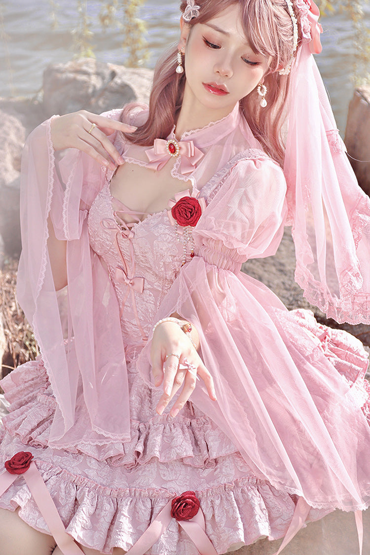 Finely Styled Garment with a Classic Vintage Look