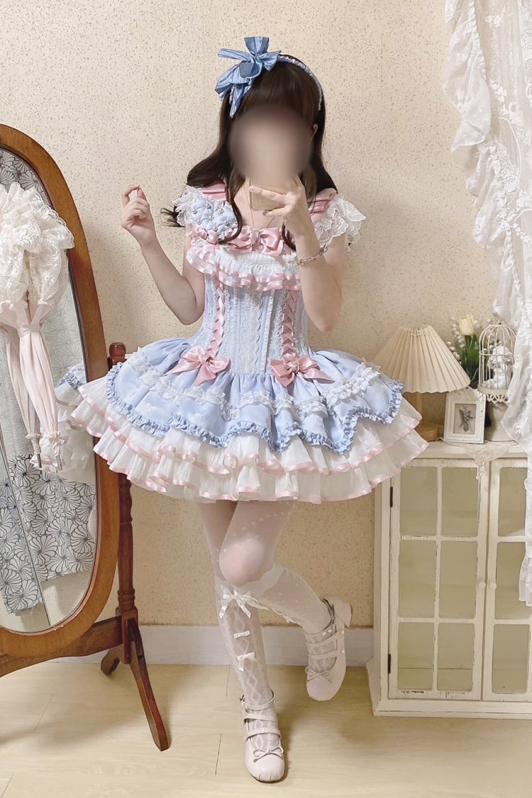 Finely Styled Dress with a Classic Vintage Look
