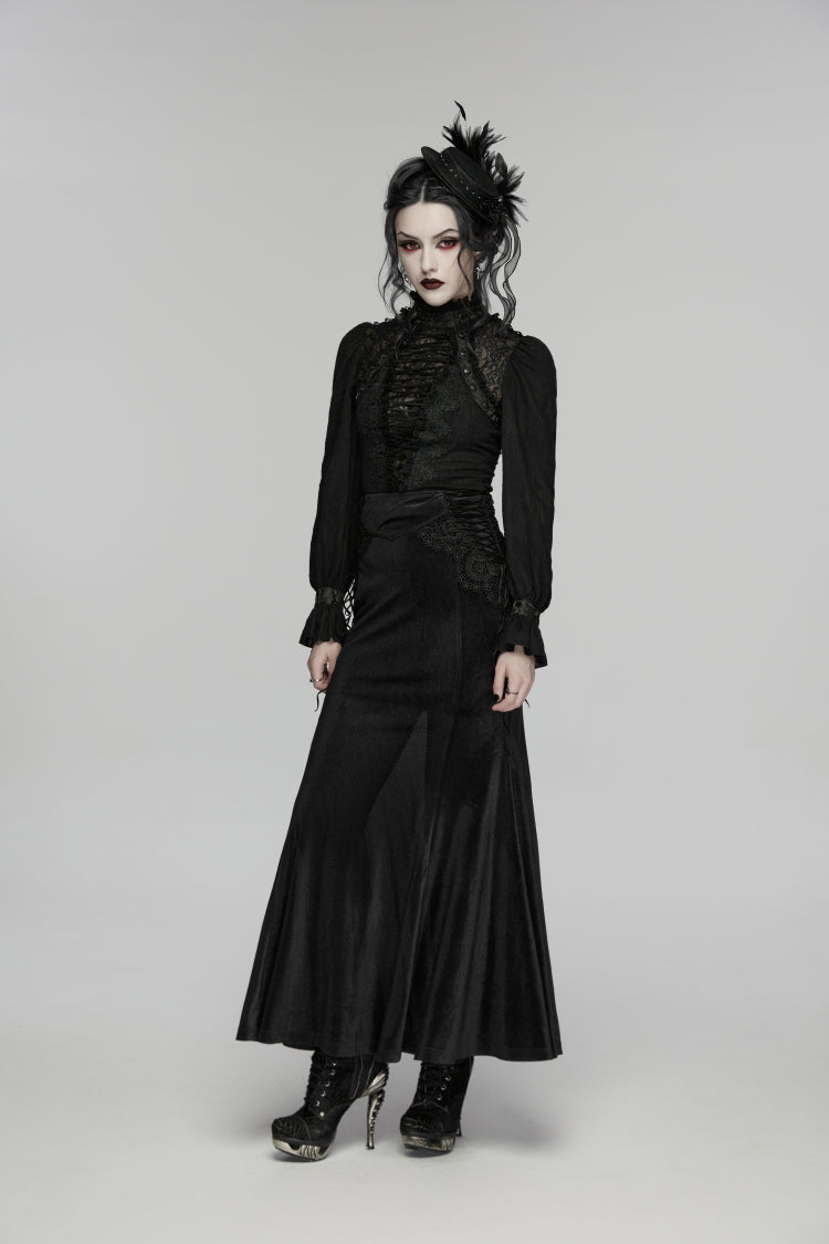 Subtly Elegant Blouse with a Refined Vintage Look