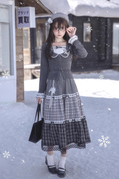 Beautifully Finished Garment in a Timeless Design