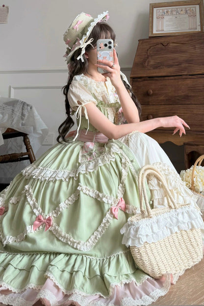 Vintage Style Dress with a Modern Fit