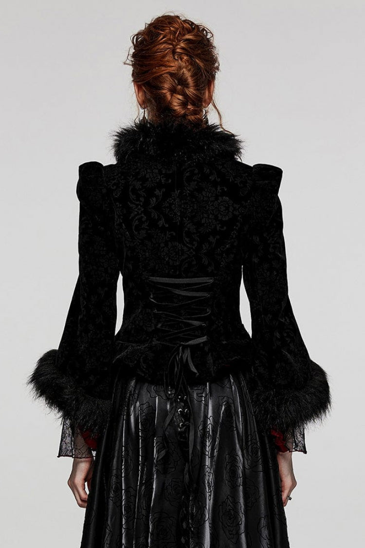 Beautifully Finished Coat in a Timeless Design