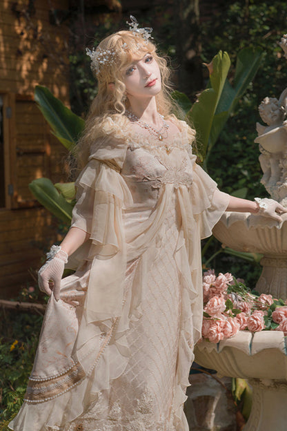 Classic Designed Dress in a Timeless Cut