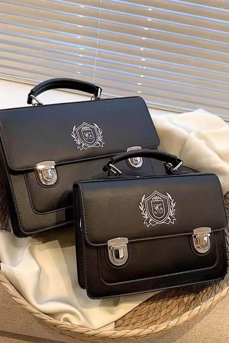 Classic Vintage Bag with a Flattering Fit