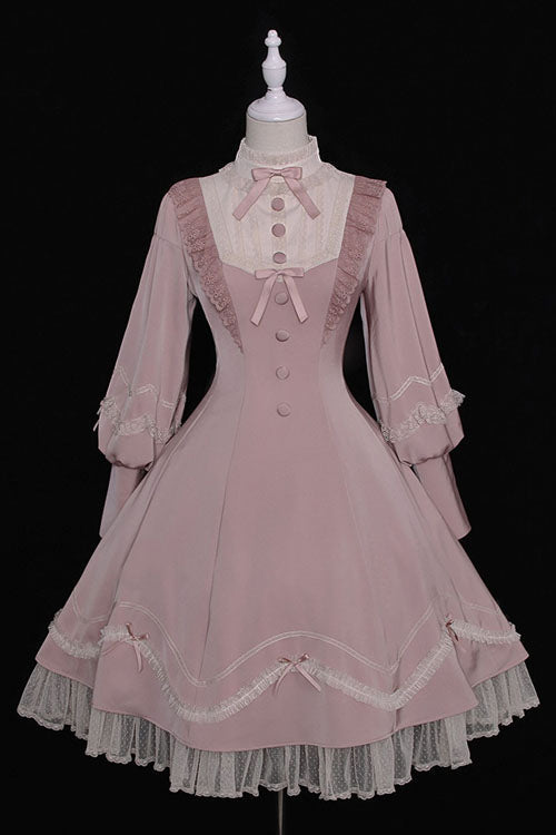 Classic Vintage Dress with a Flattering Fit