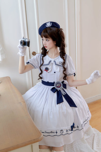 Beautifully Crafted Dress in a Classic Style