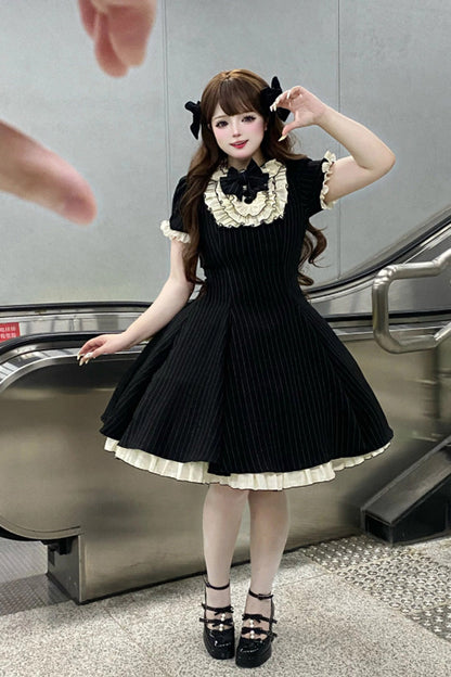 Beautifully Crafted Dress in a Classic Style