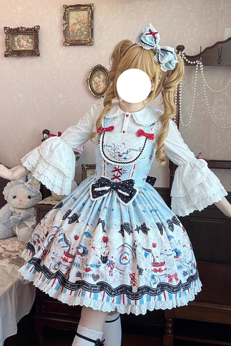 Finely Styled Dress with a Classic Vintage Look