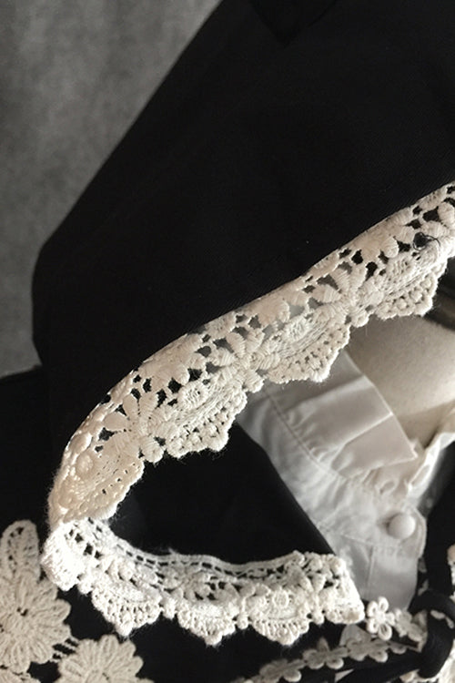 Finely Styled Garment with a Classic Vintage Look