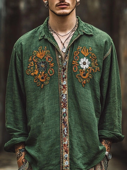 Finely Styled Blouse with a Classic Vintage Look