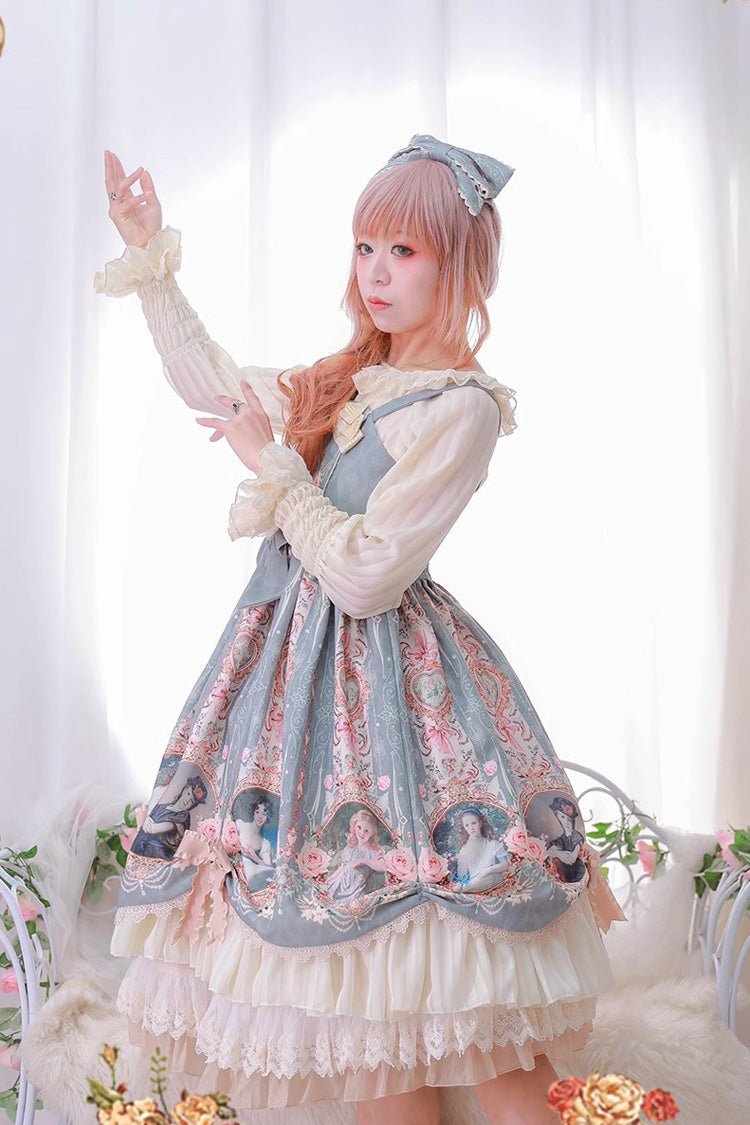 Finely Styled Dress with a Classic Vintage Look