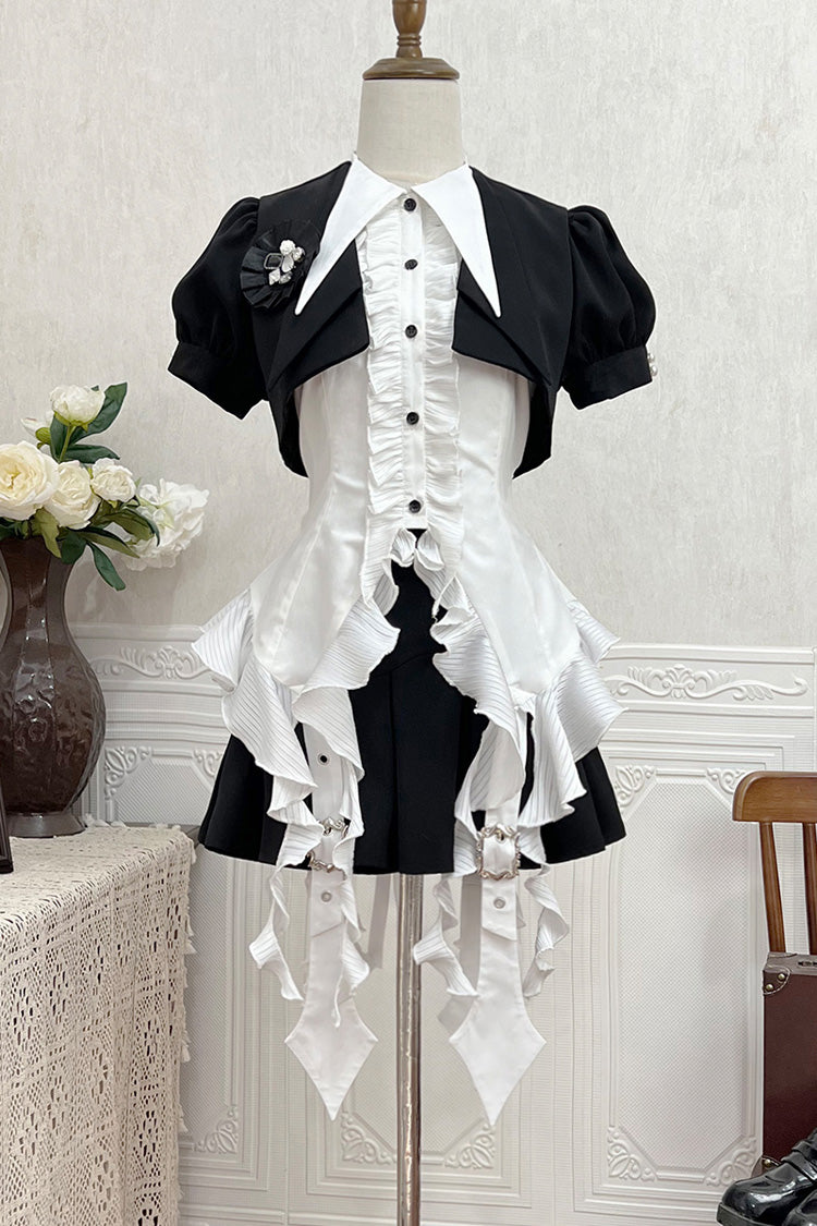 Sophisticated Garment with a Clean Classic Look