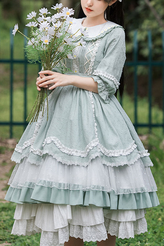 Subtly Elegant Dress with a Refined Vintage Look