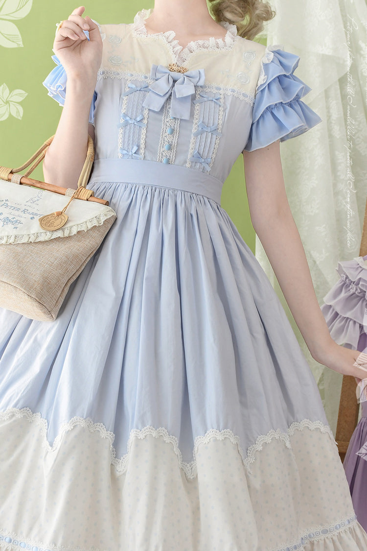 Sophisticated Dress with a Clean Classic Look