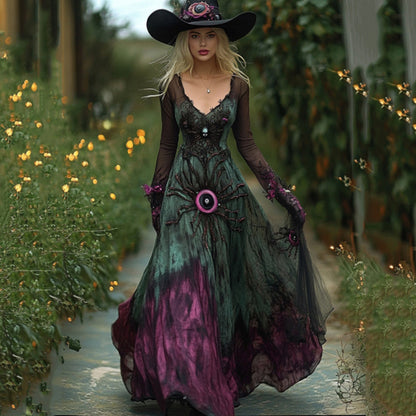Finely Styled Dress with a Classic Vintage Look