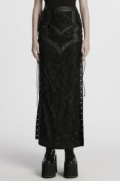 Subtly Elegant Garment with a Refined Vintage Look