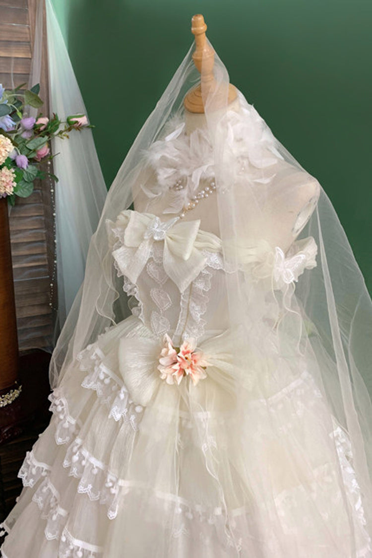 Finely Styled Dress with a Classic Vintage Look