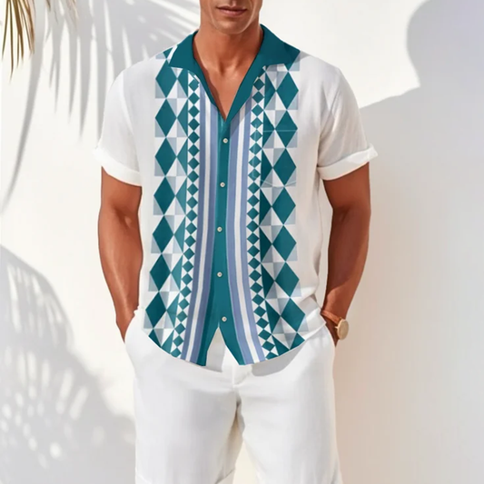 Finely Styled Shirt with a Classic Vintage Look