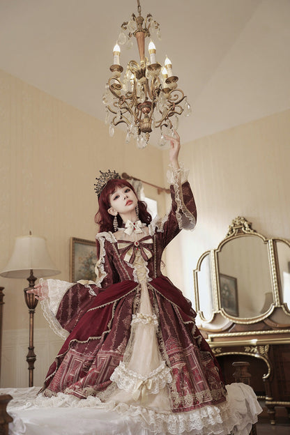 Classic Vintage Dress with a Flattering Fit