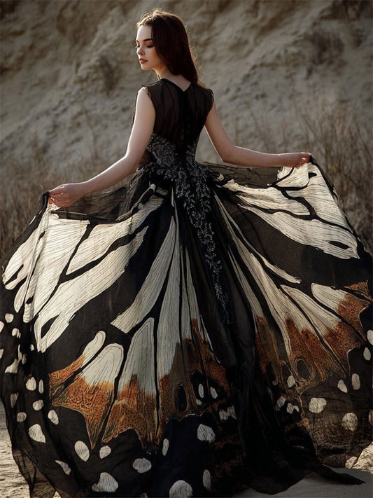 Classic Designed Dress in a Timeless Cut
