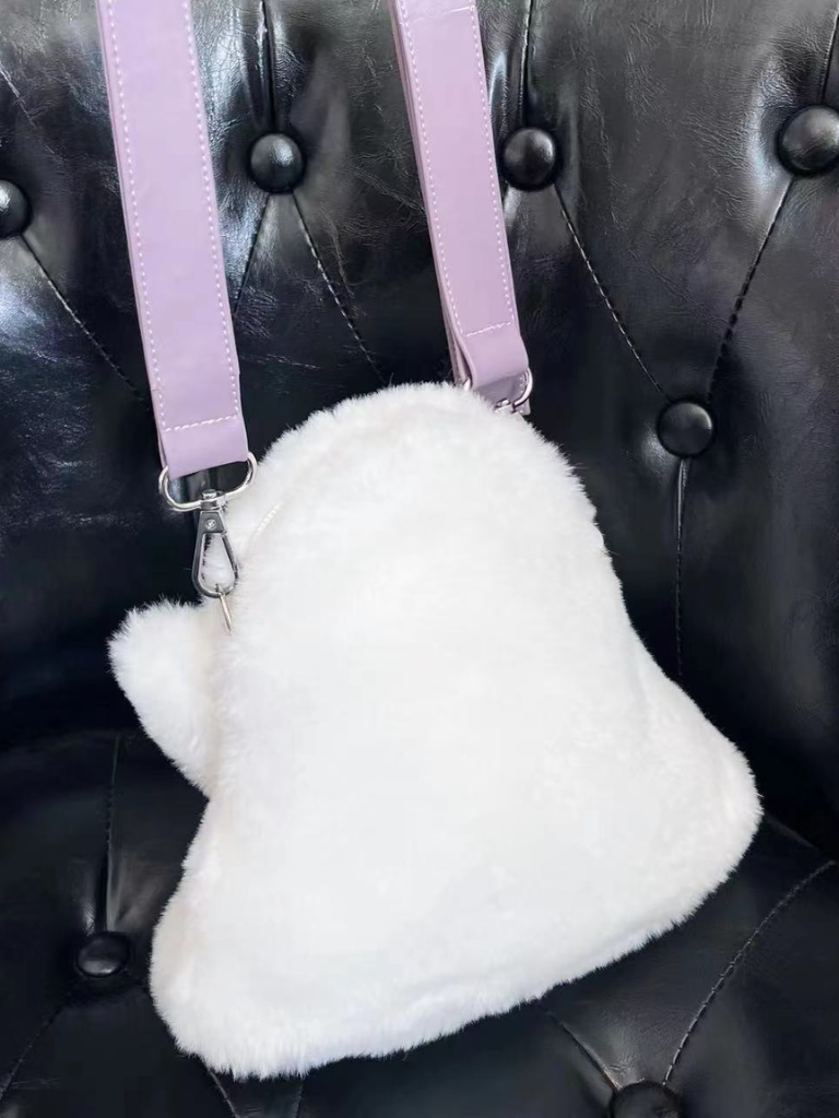 Fluffy White Ghost Pochette