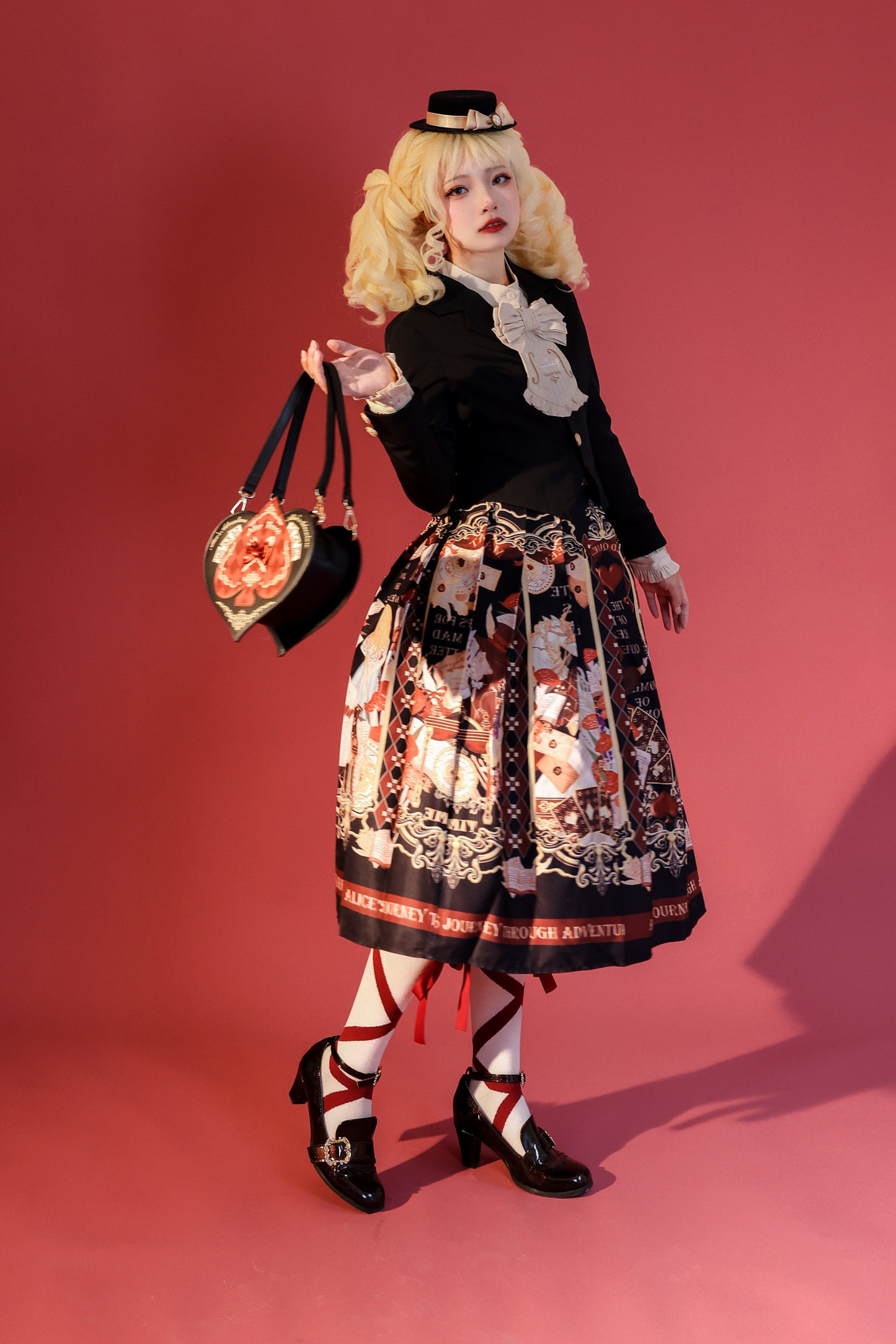 Alice Messenger Bag