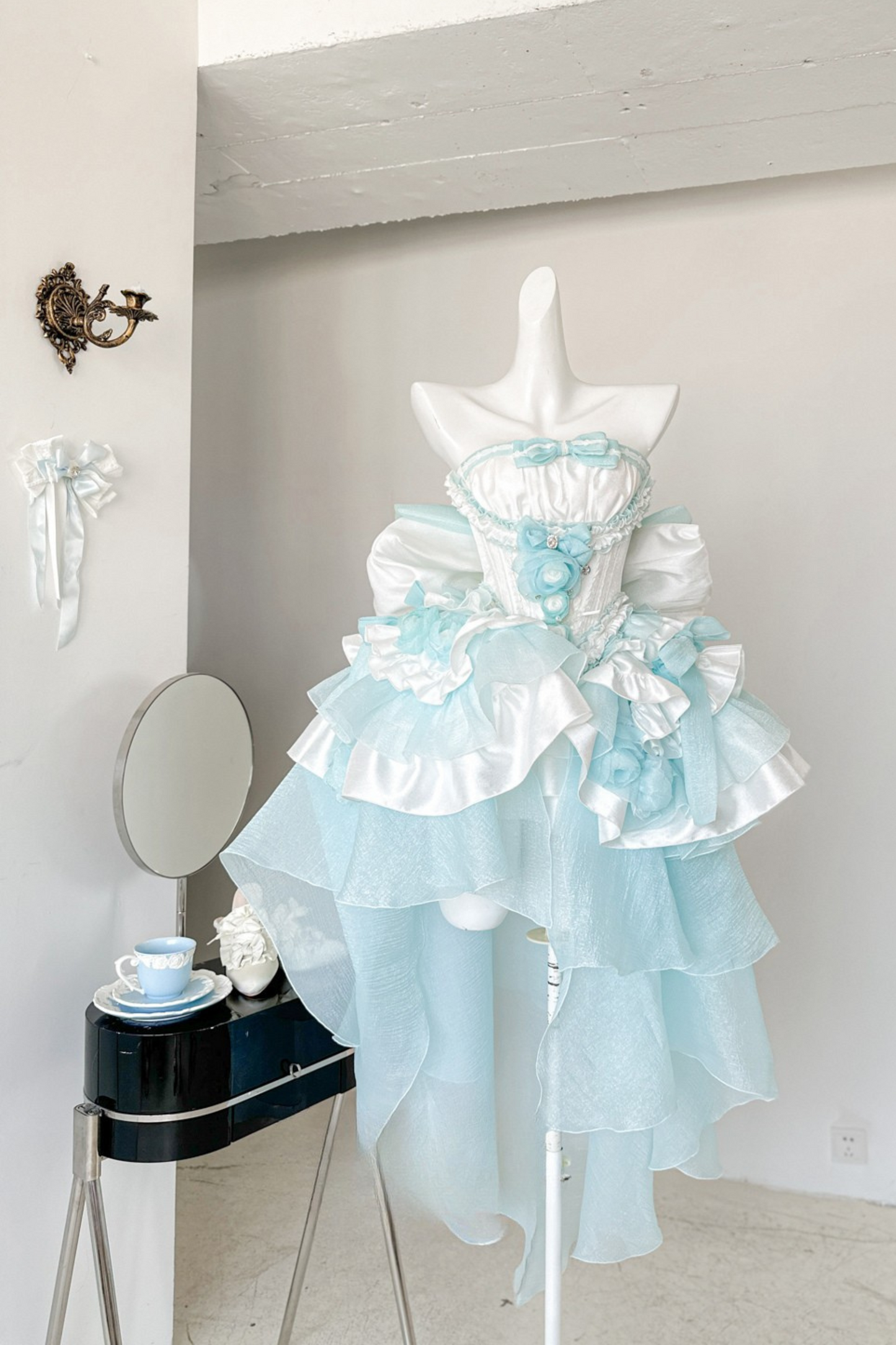 [pre-order] Paraiba Tourmaline Rose Long Tail Beauty Dress Set