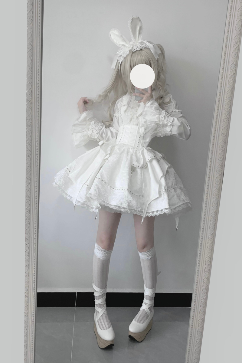 Mist White Gothic Lolita Set