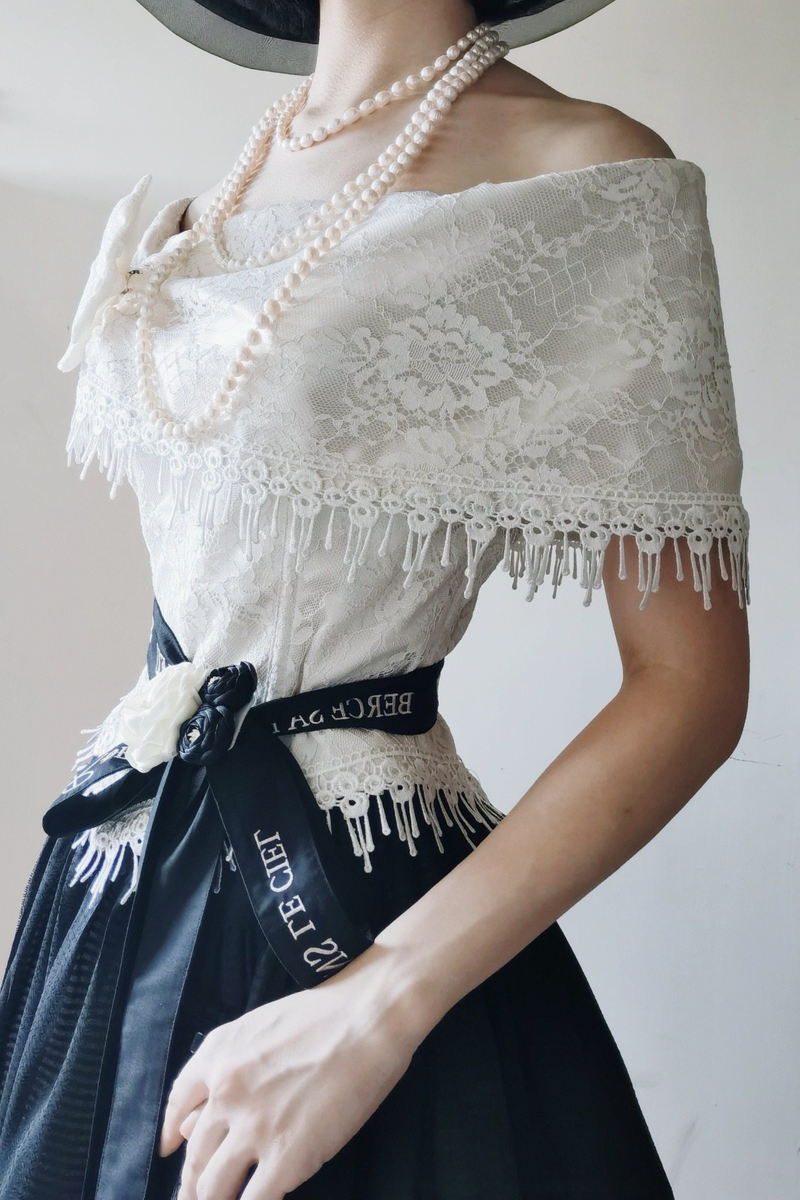 Wind Fringe Top