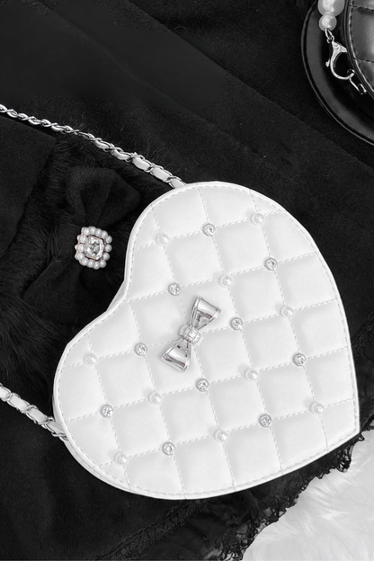 Pearl Quilted Sweetheart Bag
