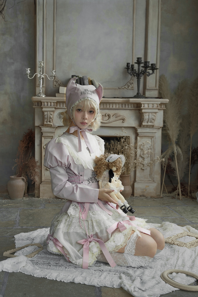 Drawstring Gothic Sweet Tops + Tiered Skirt