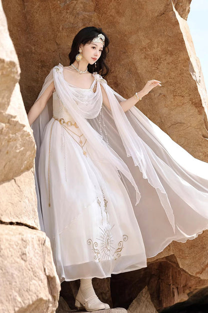 Effortlessly Elegant Dress with a Timeless Design