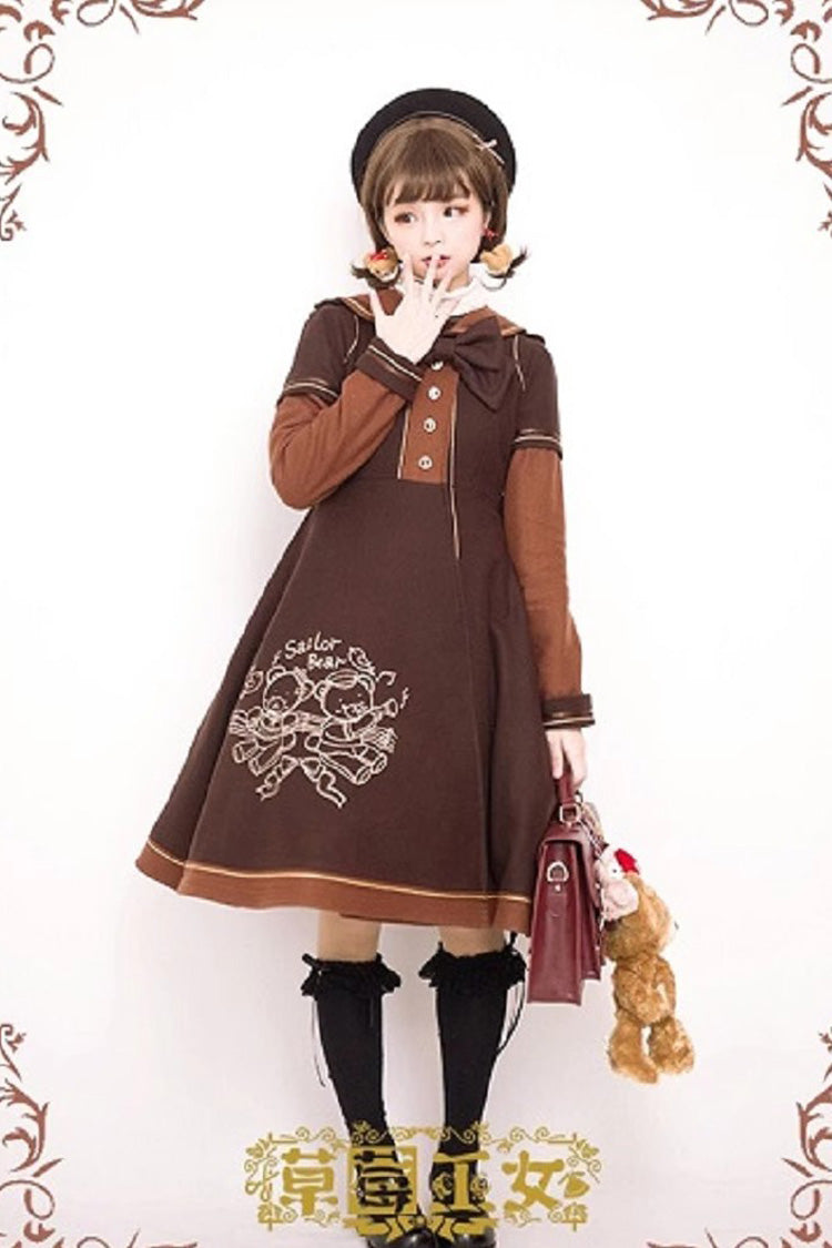 Classic Vintage Coat with a Flattering Fit