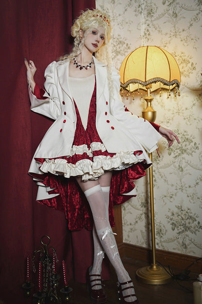 Finely Styled Coat with a Classic Vintage Look