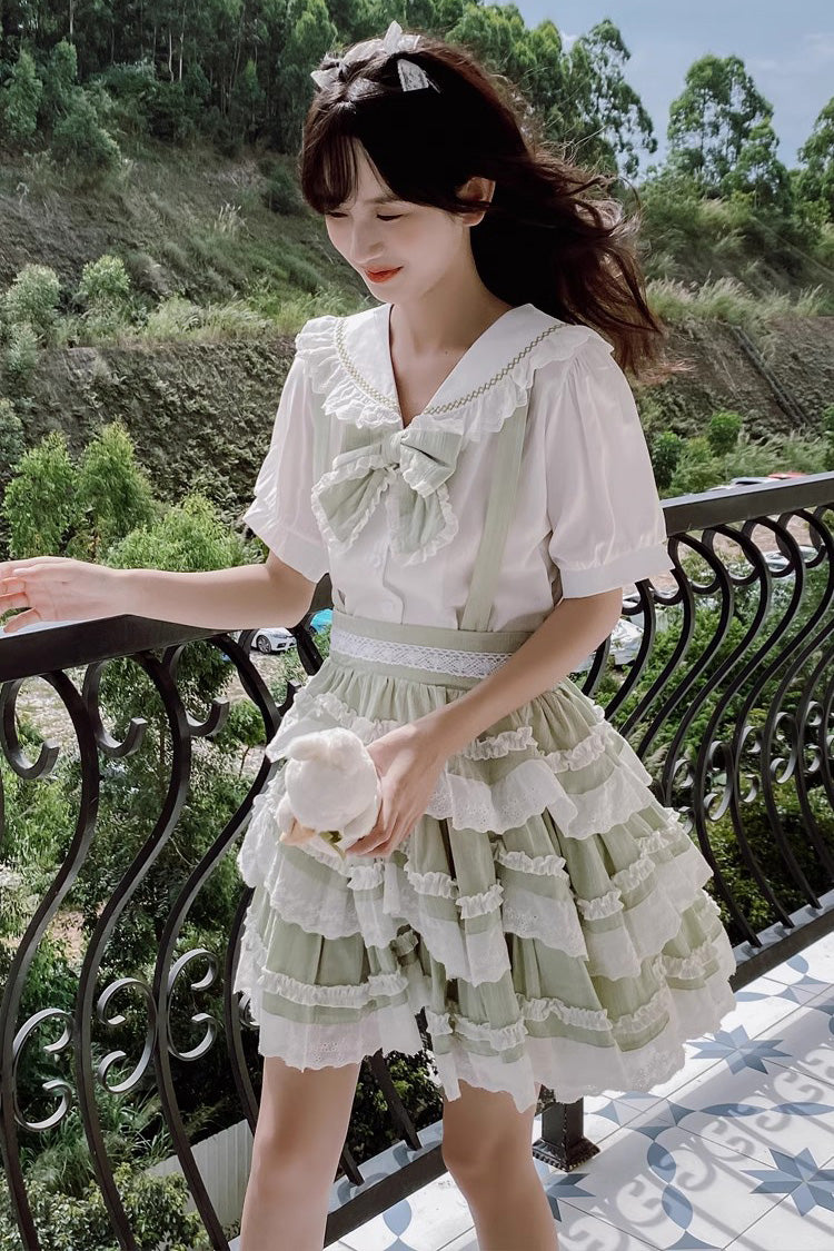 Subtly Elegant Dress with a Refined Vintage Look